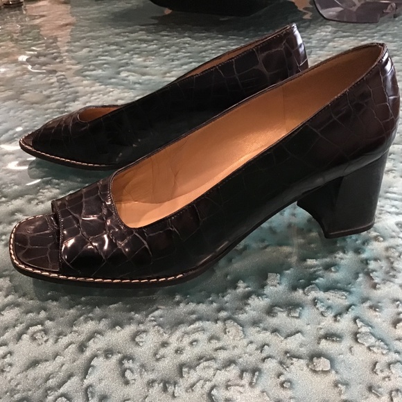 Stuart Weitzman black peep toe heels - Picture 4 of 5